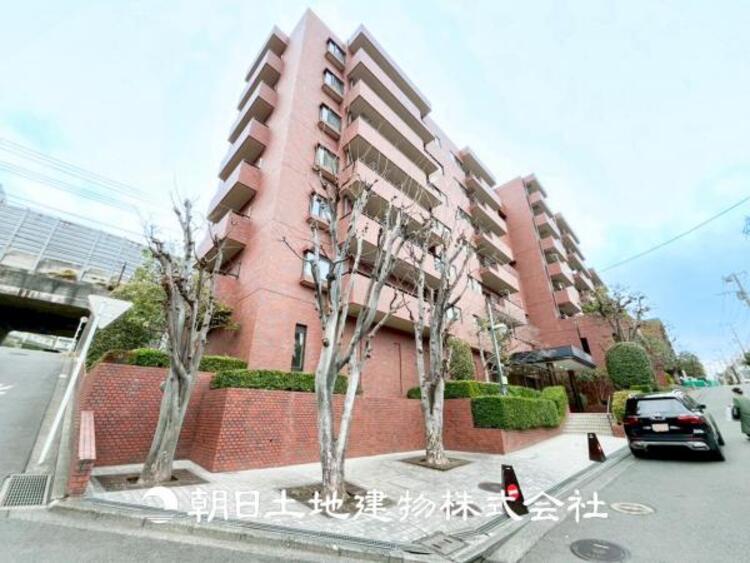 外観 【外観写真】その家から感じられる、気品・上質・重厚感・極細やかさ、そのすべては見た者に安らぎを与える特別な空間です。ここに住むからこそ意味がある。すべての（始まり）をここから迎えましょう。