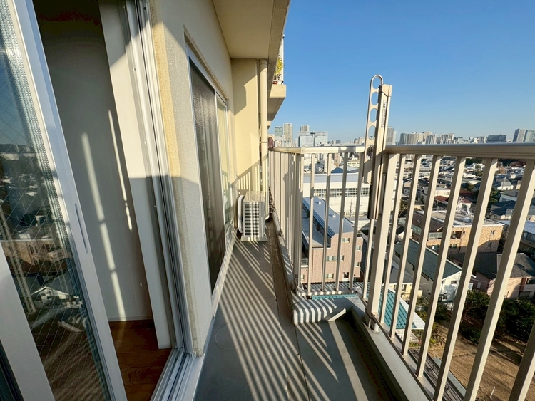 その他 朝の澄んだ空気や、夕方に吹く清々しい風を感じられるバルコニー。