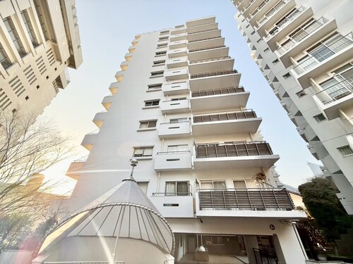 マンション雅叙苑１号館の物件画像