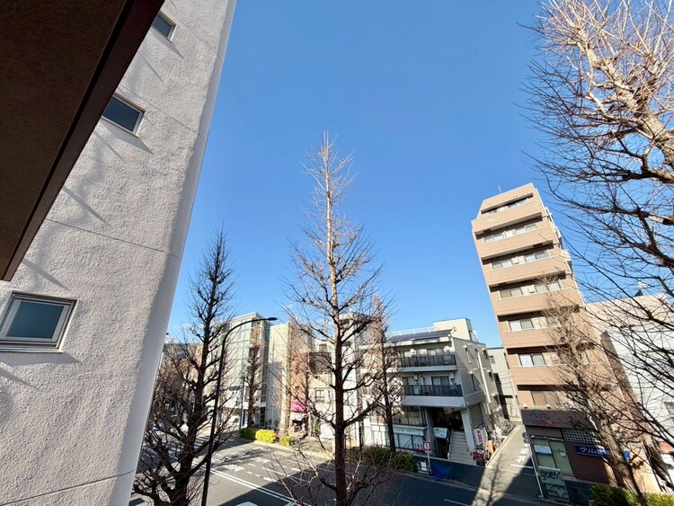 その他 眺望や窓からの景色が良いと、家で過ごす時間も快適です。