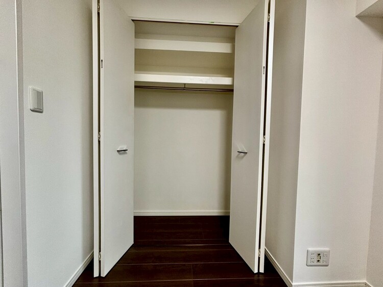 その他 家電やスーツケース、ストック品など何でも片付く嬉しい空間です。
