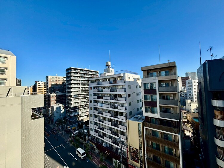 その他 眺望や窓からの景色が良いと、家で過ごす時間も快適です。