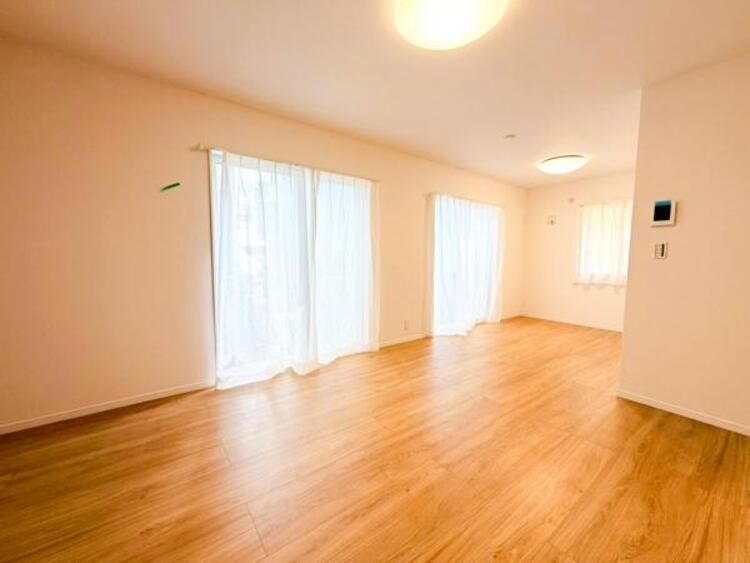 居間 家の良し悪しだけではなく周辺環境も重要なポイントとなります！ご案内時に周辺環境もご案内いたします！