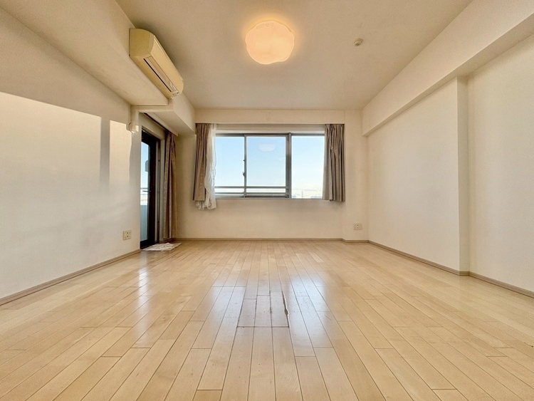 居間 過ごす時間が、たくさんの思い出として紡がれていく場所。