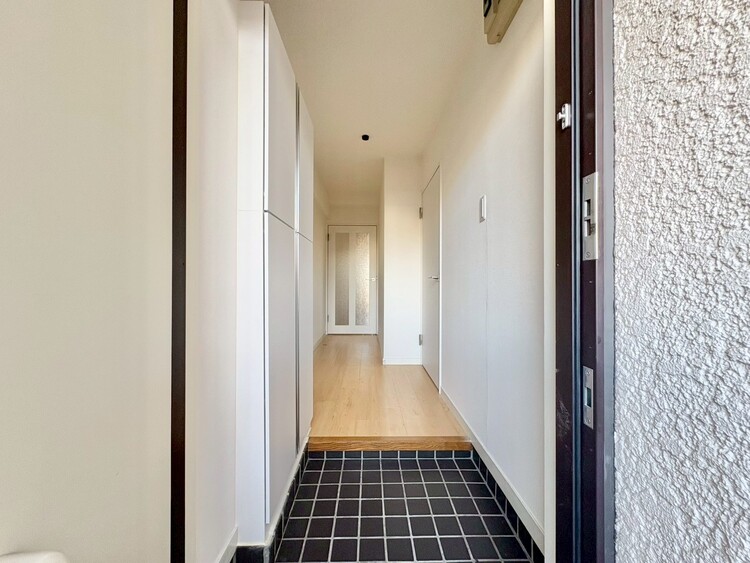 玄関 シューズボックスを完備した玄関です。