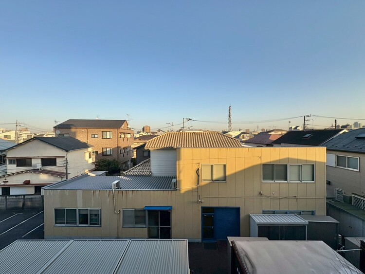 バルコニー 頬をなでる、優しい風を感じることが出来ます。