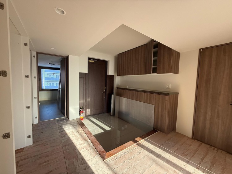 玄関 シューズボックスを完備した玄関です。