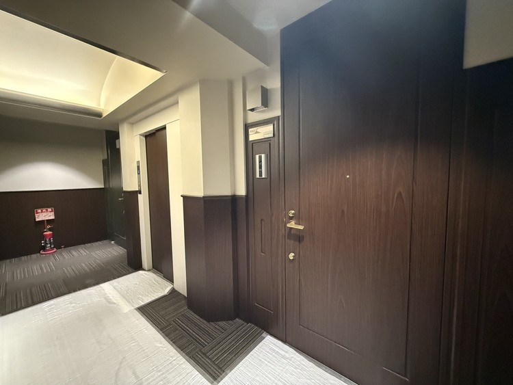 玄関 玄関を開ければ、そこは安らぎのご自宅。