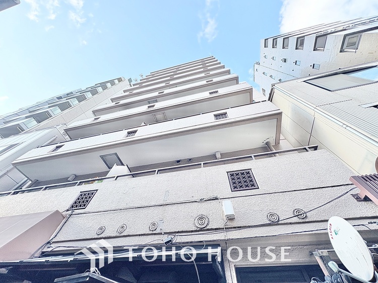 その他 叶えたかったのは落ち着きのあるナチュラルな風合い、そして開放感があるリビング。優雅な気分に浸れる幸せな時間を家族が自然と集まりたくなるこの空間で。