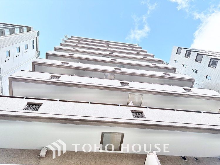 外観 使いやすく、明るい洋室に仕上がります。子供部屋や趣味のお部屋にご利用できます。ご自身で家具などを配置し、素敵な空間を創り上げられます。