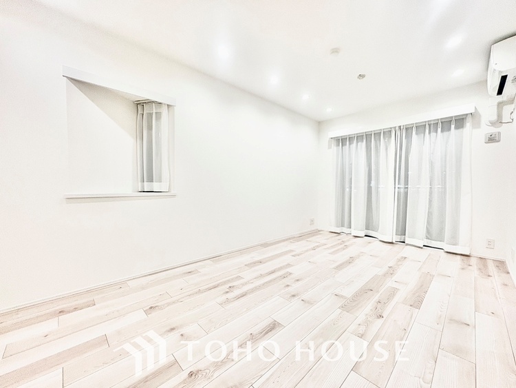 内装 【LIVING】◆煌びやか◆愛おしい家族との団欒の時間をより一層幸せなものに感じさせる煌びやかなLDK。輝かしい毎日が待っています。