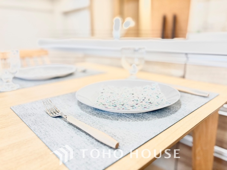 内装 【LIVING】◆Sunshine◆光が燦々と入り、いるだけで気持ちいい。「開放的でゆとりあるお部屋です。」