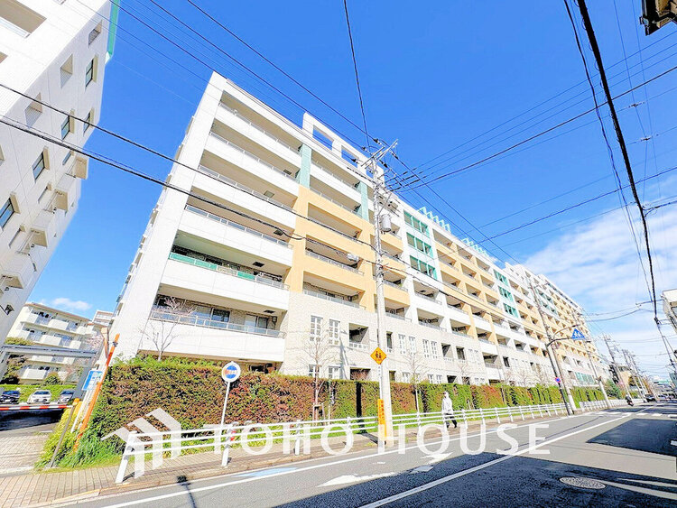 外観 〜大切なペットと暮らせるリノベーション住戸〜収納豊富な3LDK〜