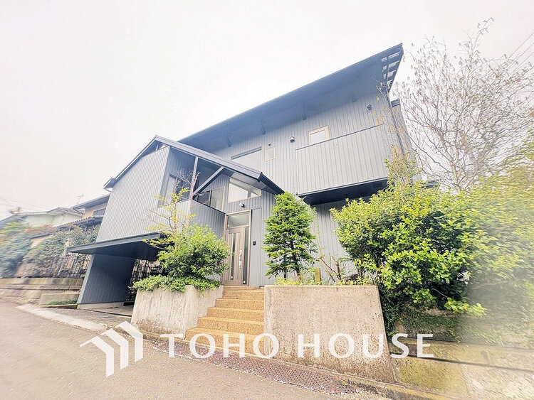 外観 〜200平米超えのゆとりある敷地面積〜全居室6帖以上の4LDK〜ロフト付きです〜