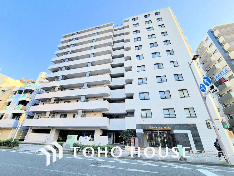 外観 〜「阪東橋」駅徒歩2分の好立地〜新規リフォームにより綺麗な室内〜南西向きにつき陽当たり良好〜