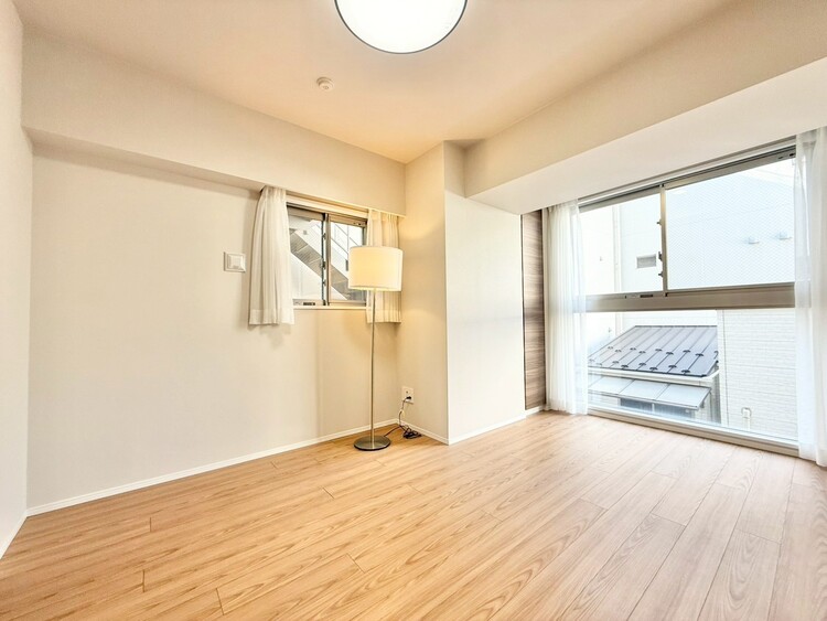 その他 清かで艶やかな時間をもたらしてくれる室内です。