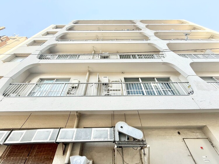 その他 飽きのこないシンプルモダンな外観です。