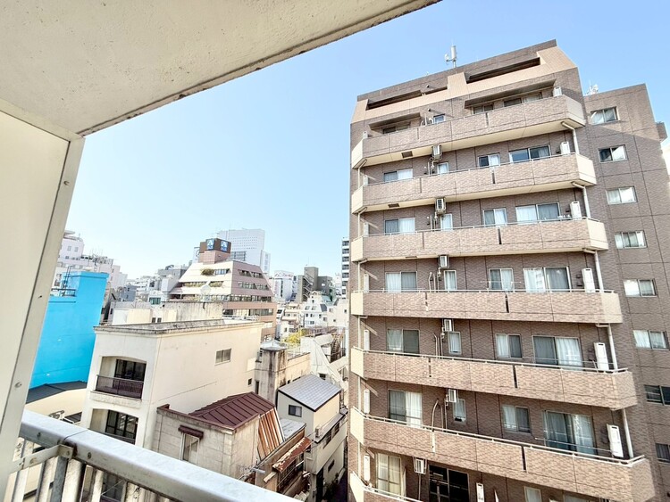 その他 眺望や窓からの景色が良いと、家で過ごす時間も快適です。