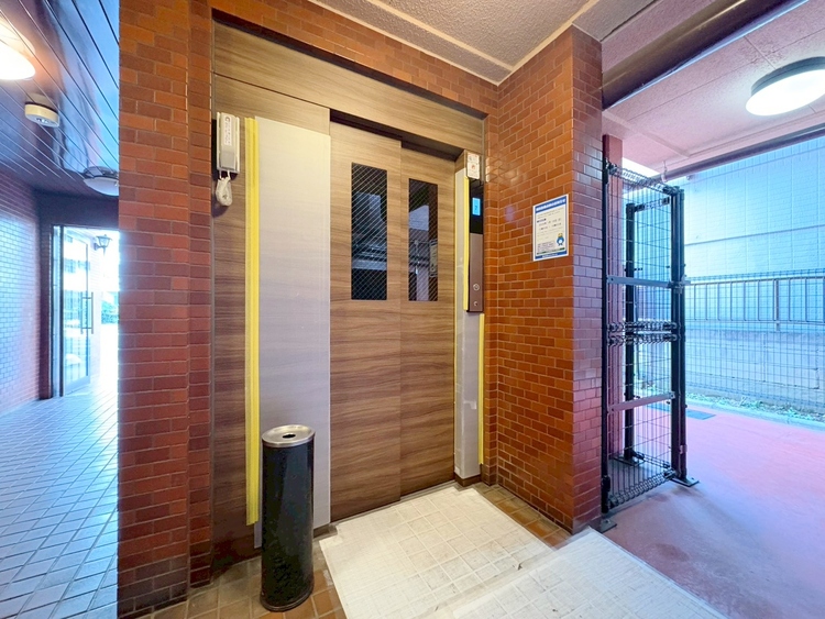 その他 エレベーターの管理も、きちんと行き届いてます。