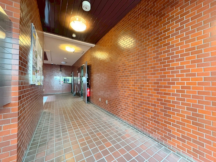 エントランス エントランスは、毎日の行き帰りで使う大事な空間です。