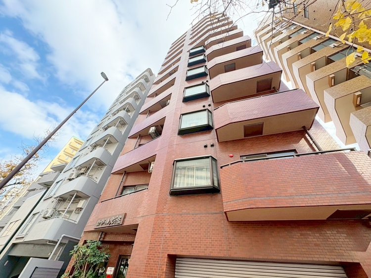 外観 現地に足をお運びいただいた際には、周辺散策などをお勧めいたします。