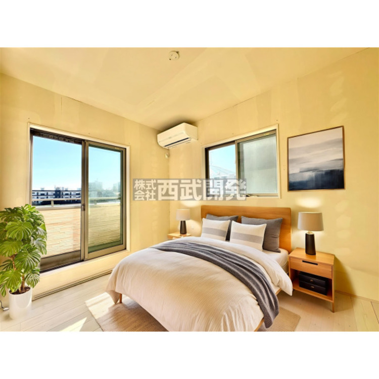 内装 配置してある家具や小物はCGによるイメージです。