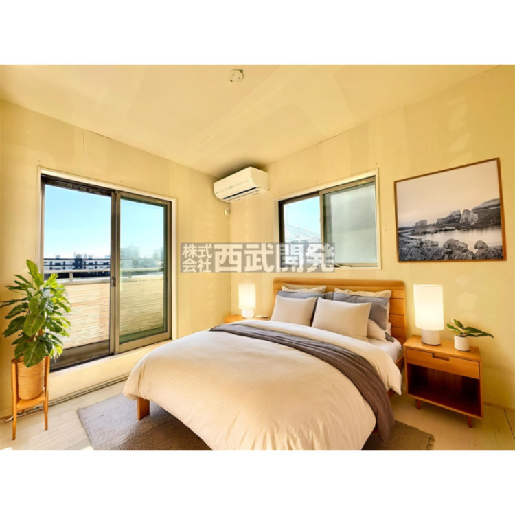 内装 配置してある家具や小物はCGによるイメージです。