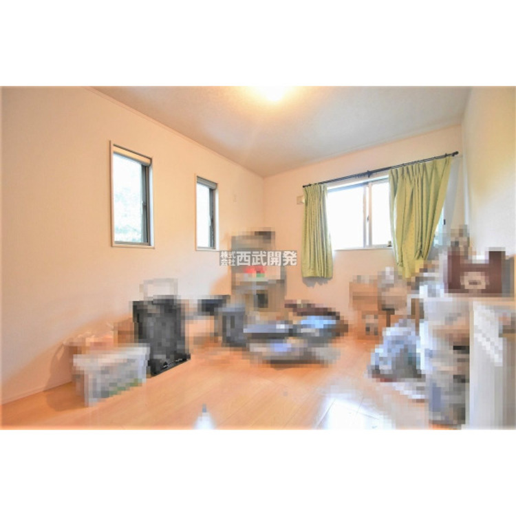 内装 洋室6帖・モダンな雰囲気のフローリング!