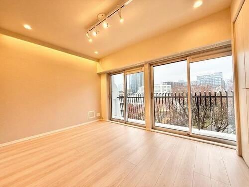 秀和第2三田綱町レジデンスの物件画像