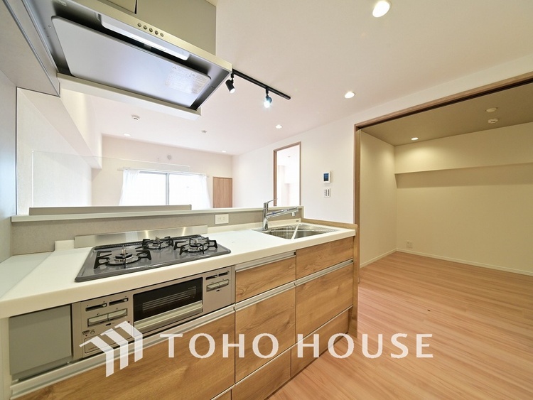 キッチン デザインと機能性を兼ね備えたシステムキッチン