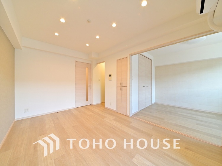 内装 ゆったりとくつろげる上質なリビングダイニング