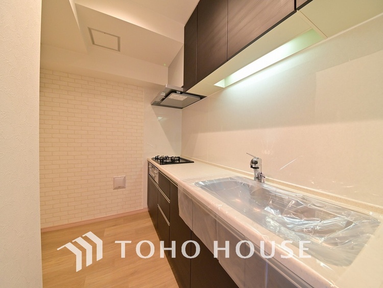 キッチン リビングから見えにくい設計のキッチンで、集中してお料理もできますね