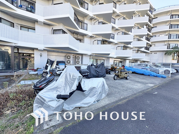 その他 バイク置き場（空き状況は要確認となります）