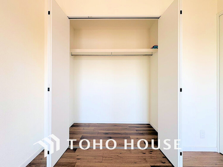 収納 居室　収納