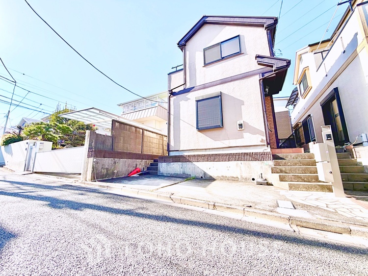 外観 【そよぐ風、緑の香り】澄み切った空気。移ろう季節の中、ゆっくりと流れる時間を、大切な人と愛でる至福。幸せを噛みしめる穏やかな生活。