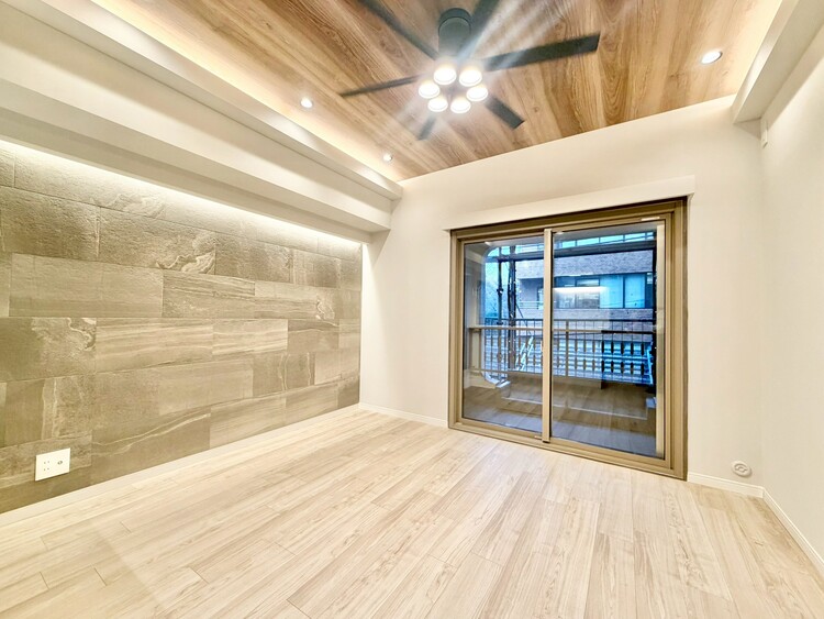 居間 伸びやかな空間のなかで、ゆったりとしたひとときを過ごせます。