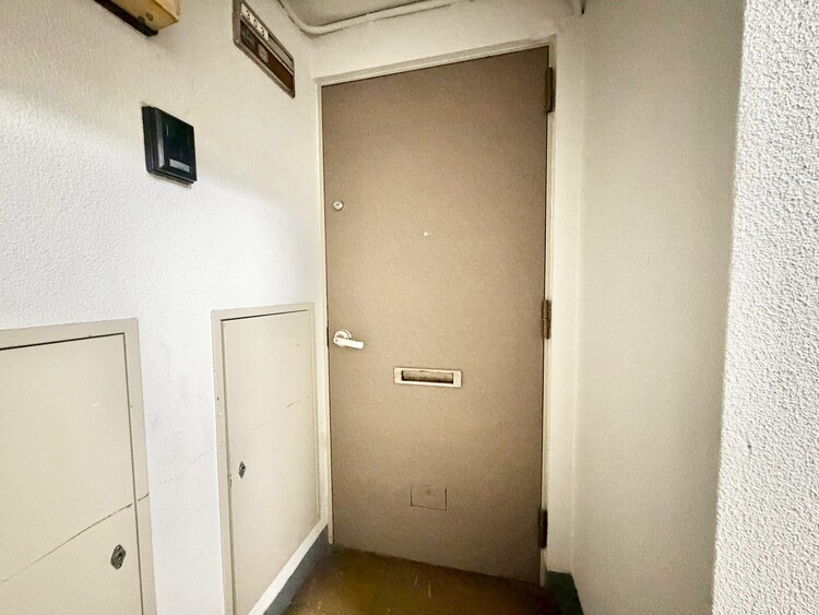 玄関 清潔感のある落ち着いた雰囲気の玄関です。