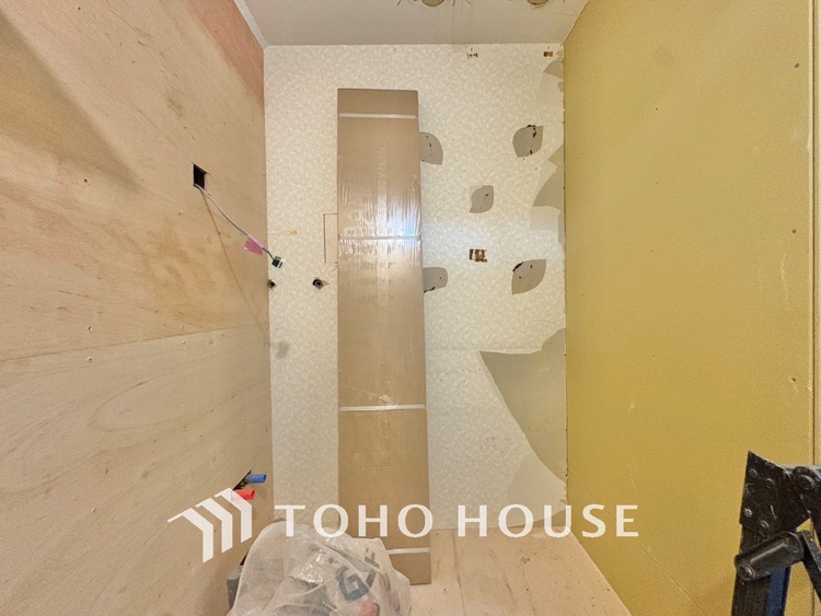 トイレ 現在改装中◆快適◆な生活に不可欠。節水型の高性能トイレを新設。