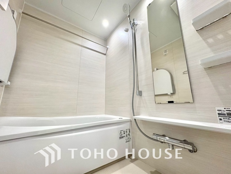 風呂 【BATHROOM】◆プライベートな空間◆simpleだからrelaxできるんです。こころもからだもキレイさっぱり。