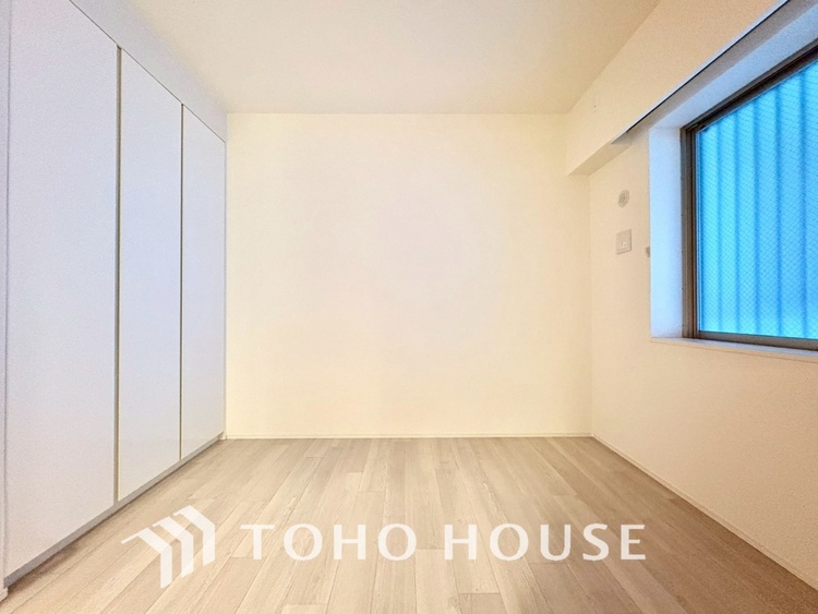 内装 【PRIVATE ROOM】◆属毛離裏◆子は父を手本とし、母に愛育されて成長する。家族の深い繋がり。いつまでも大切にしたい。