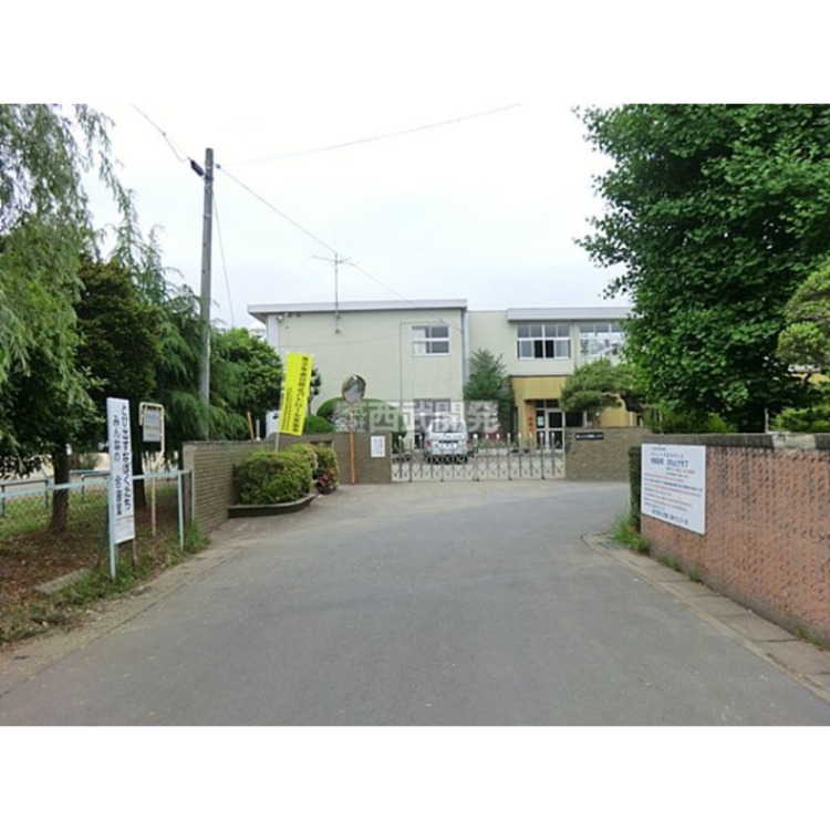 周辺 野本小学校(約1500m)