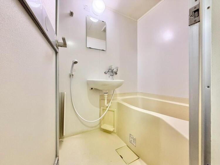 その他 十分な広さの脱衣所。