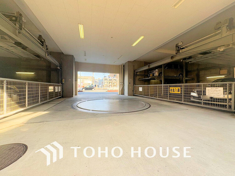 駐車場 駐車場（料金・空き状況はご確認ください）