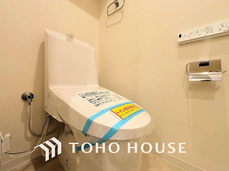 トイレ トイレには快適な温水洗浄便座付