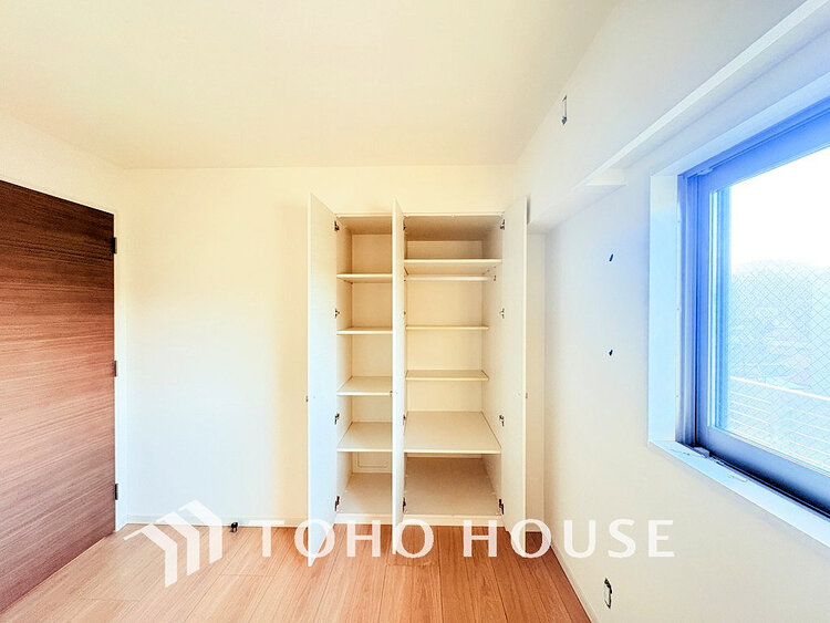 収納 居室　収納