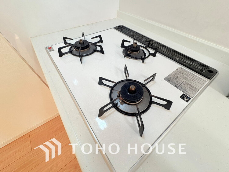 その他 3口ガスコンロでお料理のスピードもUP。効率よくお料理できますね