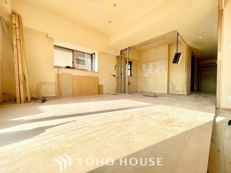 内装 【改装中】時間をかけて作り上げるそんな空間を君と共有したい。僕たちの空間は唯一無二の物だから。