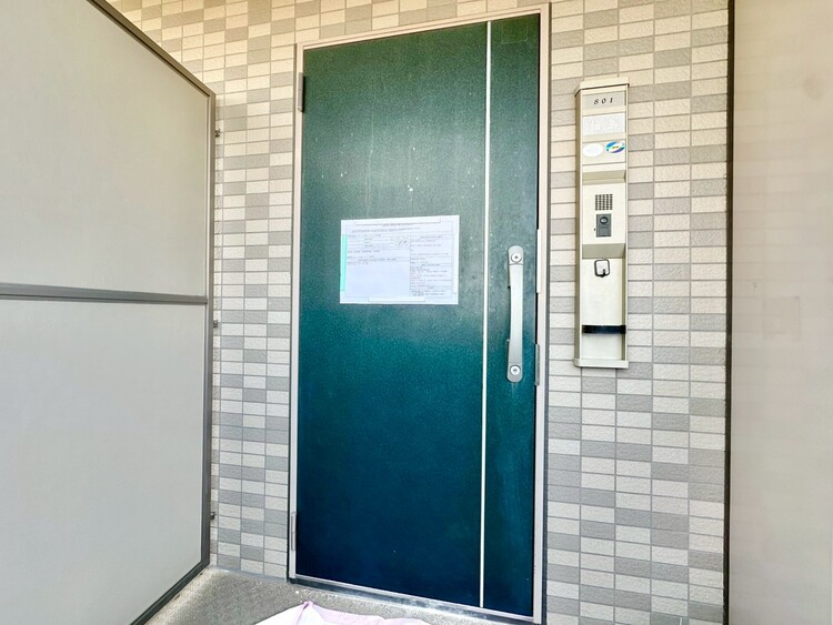 玄関 清潔感のある落ち着いた雰囲気の玄関です。