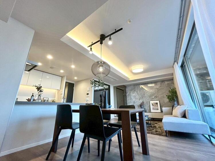 その他 伸びやかな空間のなかで、ゆったりとしたひとときを過ごせます。