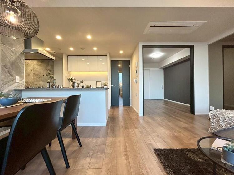 その他 シンプルな内装と偏り過ぎないデザインで統一しました。